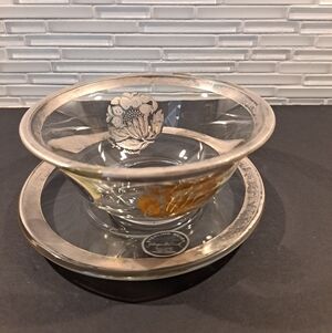 Vtg Georges Briard MCM Glass Bowl & Underplate Set w Silver & a Gold Flower